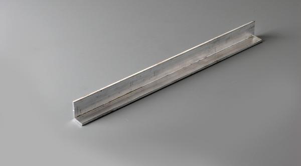 Aluminum unequal leg structural angle stock cut to size